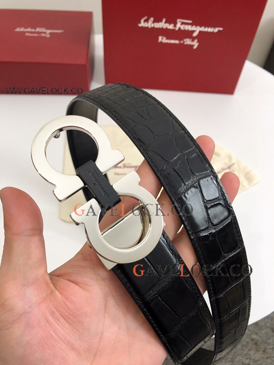 2022 Knockoff Salvatore Ferragamo Black belt Silver Clasp